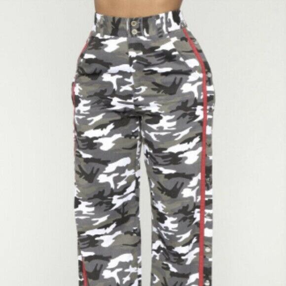 Fashion Nova Pants - Fashion Nova High Waist Gray Camo Pants SnipSnaps Size Medium
